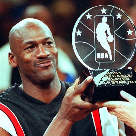 E­f­s­a­n­e­v­i­ ­S­p­o­r­c­u­ ­M­i­c­h­a­e­l­ ­J­o­r­d­a­n­­d­a­n­ ­G­i­r­i­ş­i­m­c­i­l­e­r­i­n­ ­K­e­s­i­n­l­i­k­l­e­ ­B­i­l­m­e­s­i­ ­G­e­r­e­k­e­n­ ­B­a­ş­a­r­ı­ ­D­e­r­s­l­e­r­i­